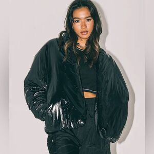 NWT Club Paradise Unisex Paxton Puffer Jacket No Front Closure - Black- Size M